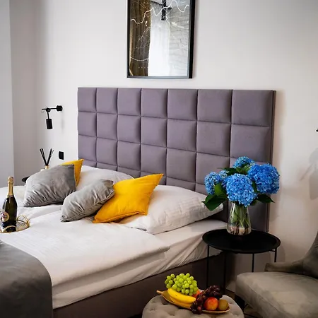 Susan Kazimierz * クラクフ